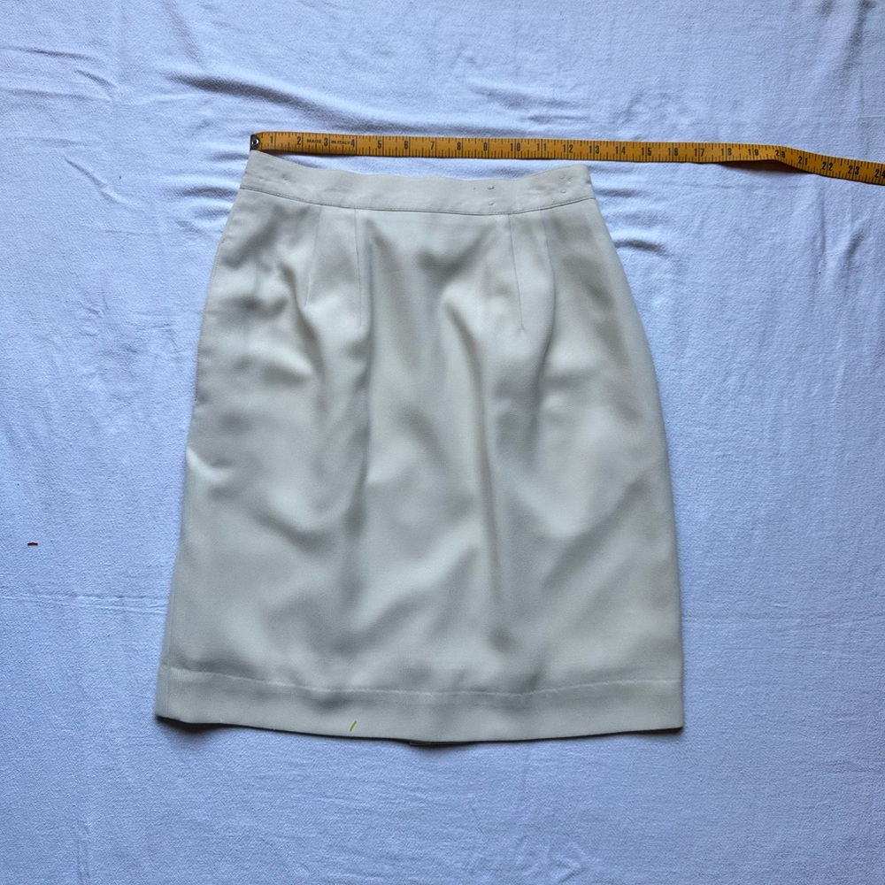 Vintage Crème Skirt